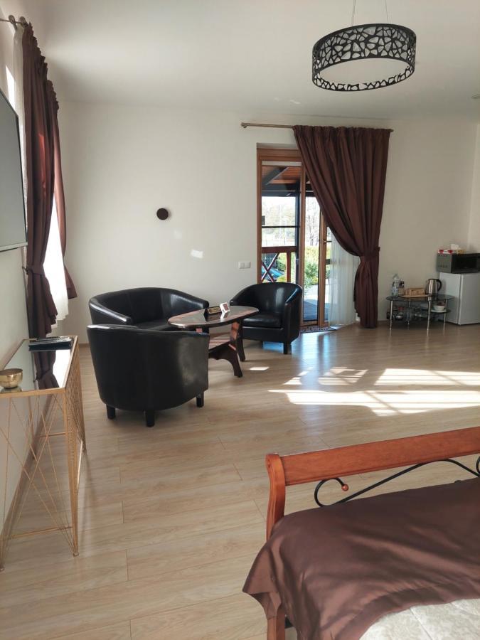 Prie Ziedo Aparthotel Trakai Bagian luar foto
